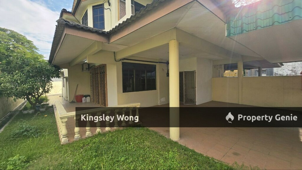 Pasir Puteh Freehold Double Storey Semi-D Facing North Renovated unit For Sale