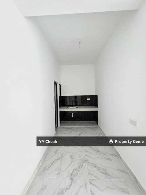 Ipoh Garden Condo For Sale, New Unit, Ground Floor RM250k Only