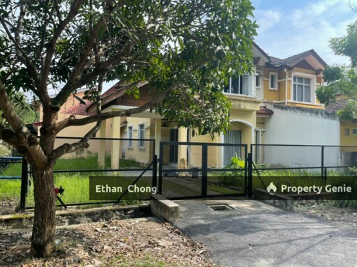 PUNCAK ALAM 2 STOREY END LOT SEMI-D CLUSTER For Rent