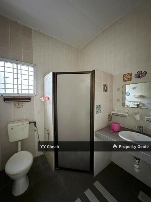 Bercham One Storey Bungalow Corner For Sale, Great Location