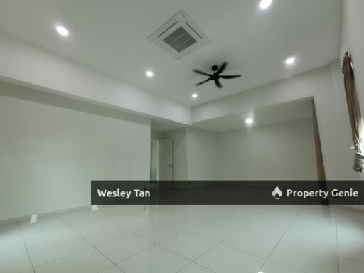 Ujong Pasir 8 Residence Freehold 2 Storey Semi-D Seaview For Sale