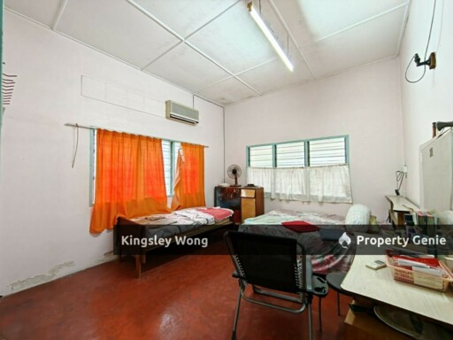 Taman Lim ​Single Storey Semi-D Facing Field Near Jalan Kuala Kangsar