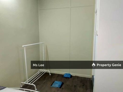 Room 205 RM 750 @ 2 Storey Shop Hotel,Chow Kit -near LRT/HKL/IJN -Ready 15/12