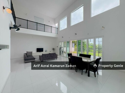 [For Sale] Double Storey Bungalow, Puncak Mekar Sungai Merab | 4R3B | RM1,350,000