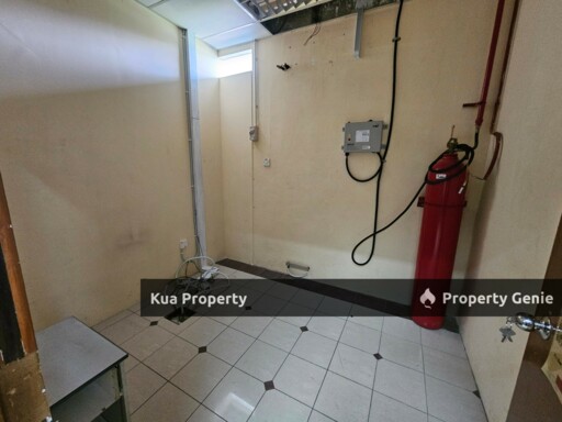 Ground Floor Corner Office/ Shoplot For Rent Located at Pending, Near Icom Square