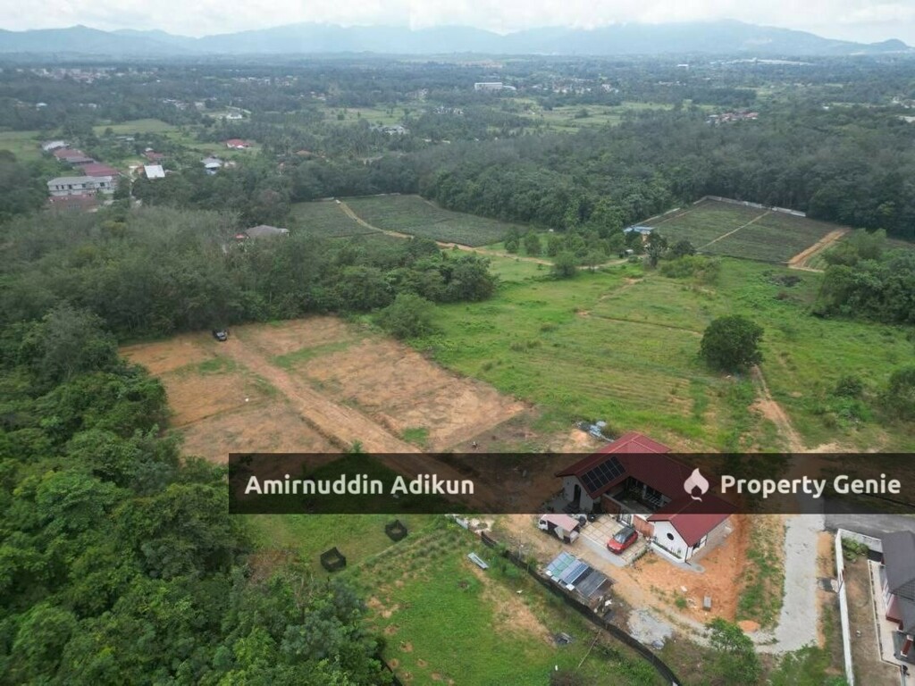 Beranang Lot Bungalow Kampung Sesapan