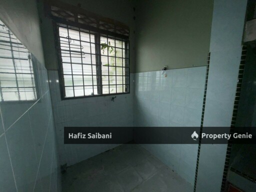 Double Storey Taman Seri Sementa  Klang