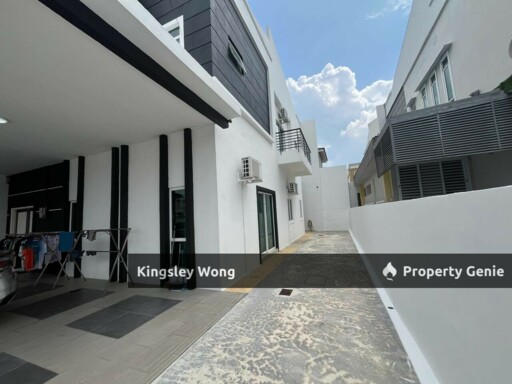 Tasek Square Freehold Double Storey Cluster Semi  D Gated Guarded Unblock View Near Chemor Klebang