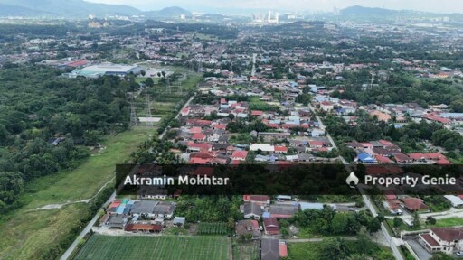 Tanah Geran Individu Kampung Paya Jaras Hilir Sungai Buloh Selangor .