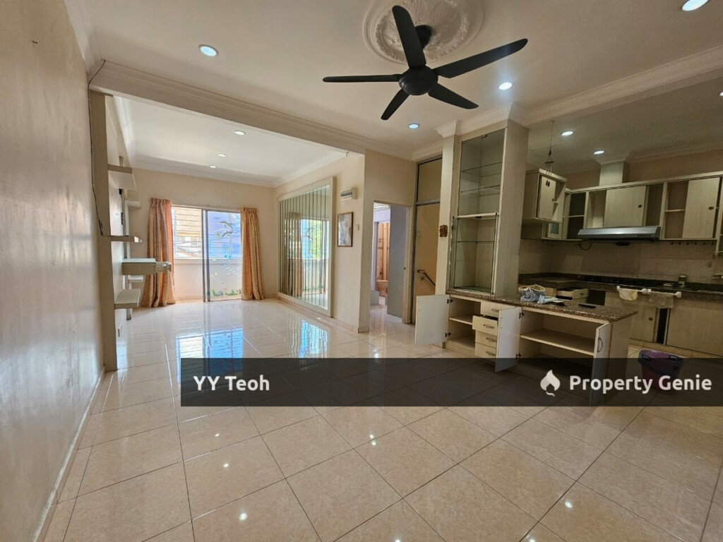 Bukit Cheng Townhouse First Floor