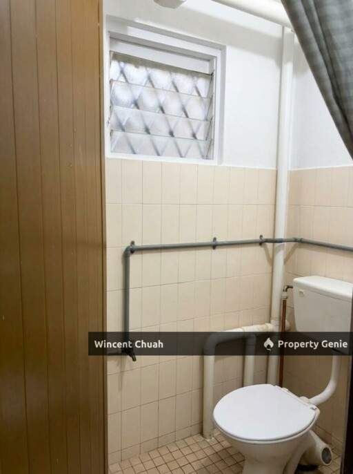 For Sale: 1st Floor Corner Flat Seksyen 2 Wangsa Maju KL | 710 sqft RM280k