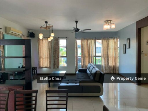2.5 Storey Cluster Intermediate Lot @ Austin Height / Mount Austin For Sale