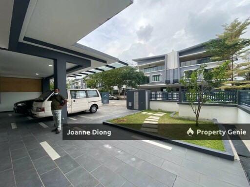 Sierra 16-Akira 3 Semi Detached House