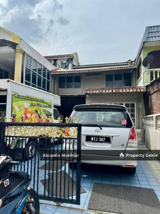 (FACING SURAU) DOUBLE STOREY AU2A KERAMAT UNTUK DIJUAL