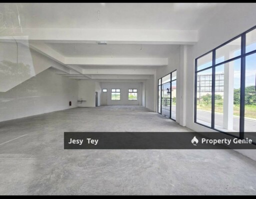 Kaze Hills, Ulu Tiram 2 Storey Shoplot  (End Lot Whole Block)