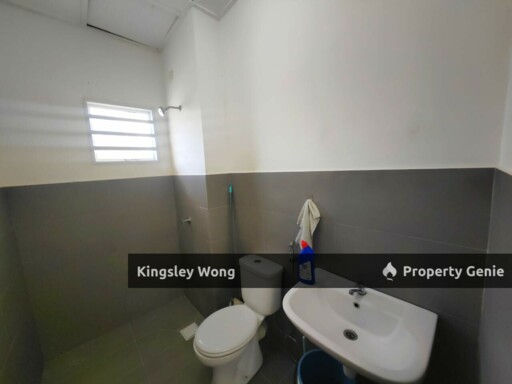 Taman Perkatan Jaya Double Storey  Corner Terrace House Basic Condition For Rent Near  Tambun