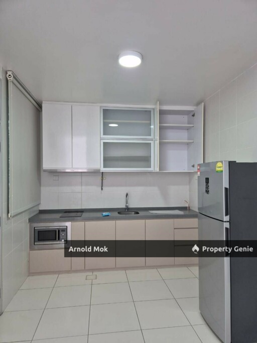 2 Bedrooms Apartment at Sky Peak at Setia Tropika for Rent