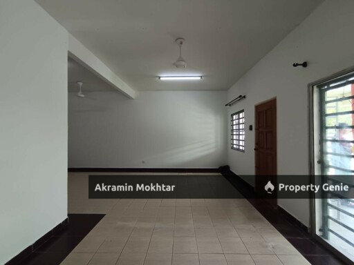Double Storey Terrace (Intermediate), Kota Puteri, Rawang