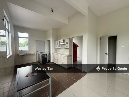 Below Bank Value! Freehold Corner 2.5 Storey Terrace @ Bukit Katil