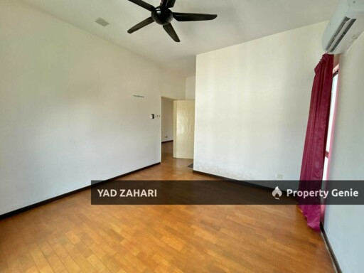 Saujana Villa, Taman Prima Saujana, Kajang | 2.5 Storey Bungalow 5 Bedrooms | RM1.75M - Gated and Guarded, Freehold, Spacious Hall & Built Up
