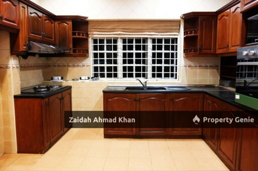 Freehold Bungalow For Sale at Cheras Taman Fern Grove Well Maintained