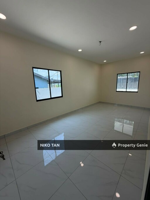 For Sale Jalan Datin Halimah Single StoreyBungalow