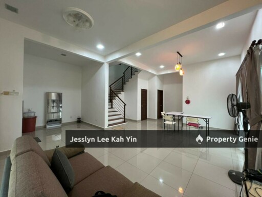 Bandar Tasik Kesuma Semenyih Semi D Fully Renovated and Nicely