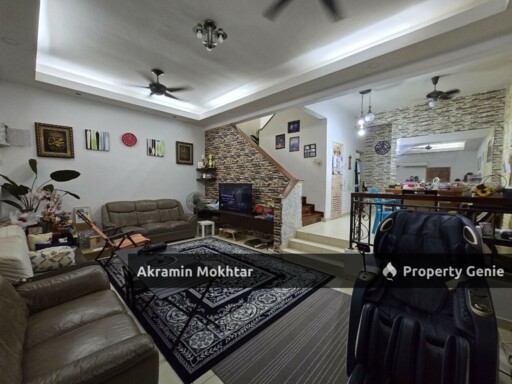 Extended Kitchen | 2 Storey Intermediate Terrace @ Alam Budiman, Seksyen U10, Shah Alam