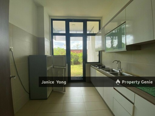 The Straits View Residence Permas Jaya