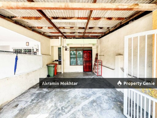 Double Storey PJS 4/4, Petaling Jaya