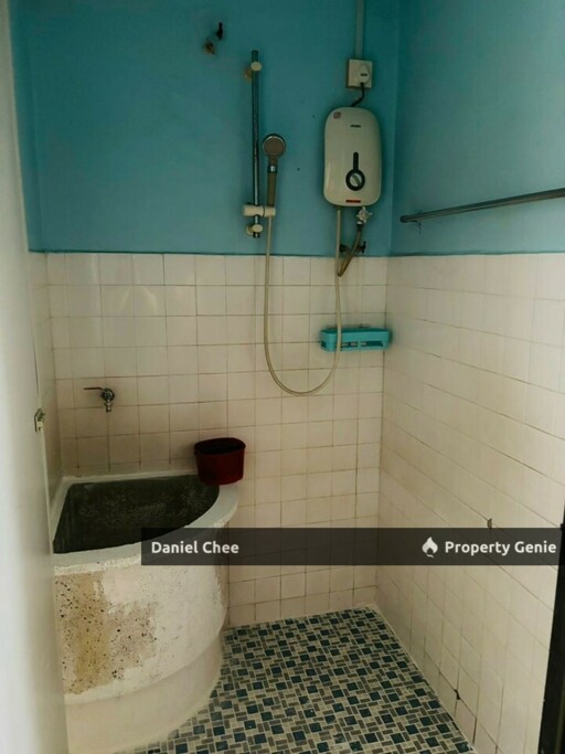 Pengkalan Double Storey Terrace House FOR RENT