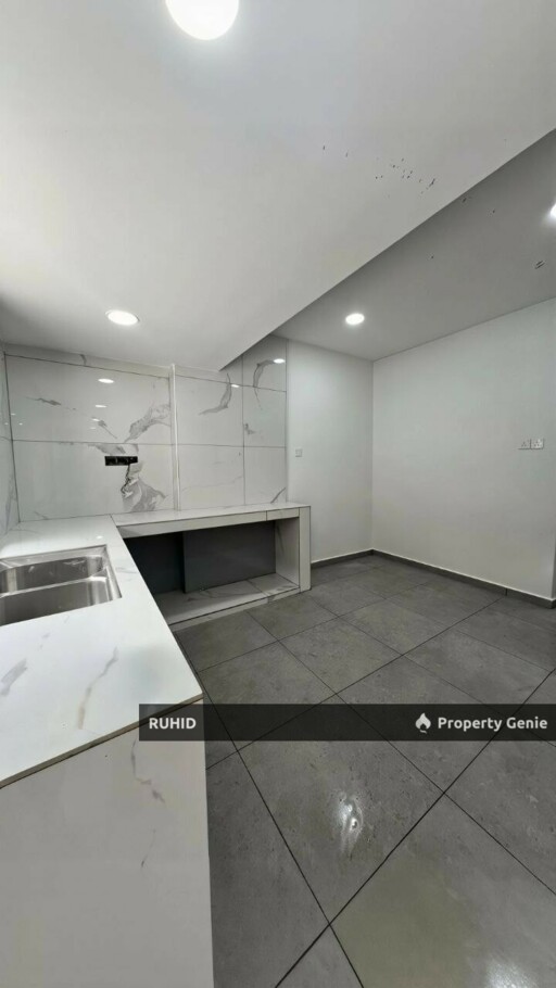 Renovated Single Storey Terrace House Taman Kempas Near AEON Dato Onn & EDL JB
