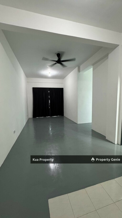 Uni Central Apartment For Rent! Located at Samarahan