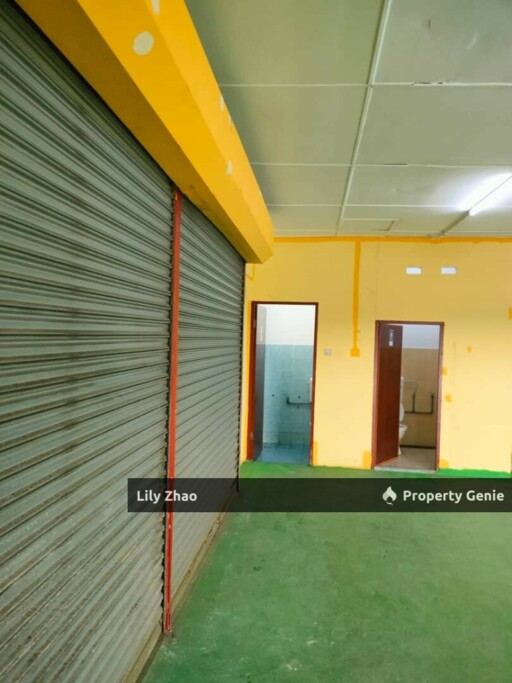 Ground Floor Shop Office Lot for Rent, Corner Lot, Next to 99-Speed Mart, Behind CKS Hypermarket Menggatal, Kota Kinabalu.