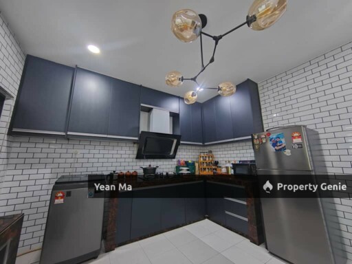 2 Storey Terrace Sari Alamanda Sungai Choh Rawang Renovation Unit For Sale