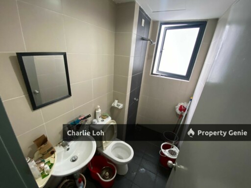 Palace Court Partly Furnished For Rent