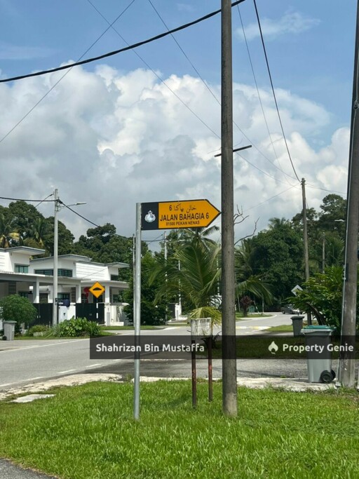 Taman Sri Bahagia, Pekan Nanas, Pontian. International Lot