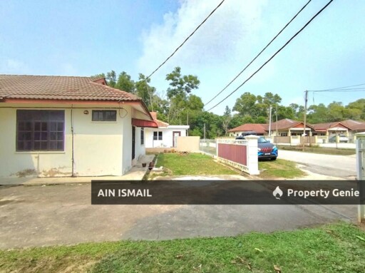 BANGLO TAMAN PERDANA, PERAMU PEKAN, PAHANG