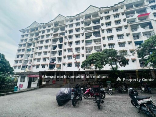 CORNER UNIT FACING PLAYGROUND Apartment Mutiara Indah Taman Bukit Mutiara Kajang