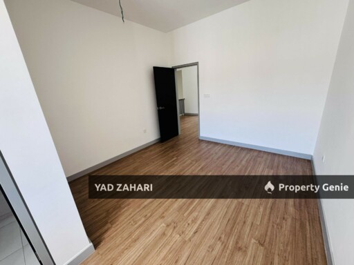 Elmina Green 7, Shah Alam | 2-Storey Superlink 4 Bedrooms | RM980K - Extra Land at Back, Freehold and Brand New
