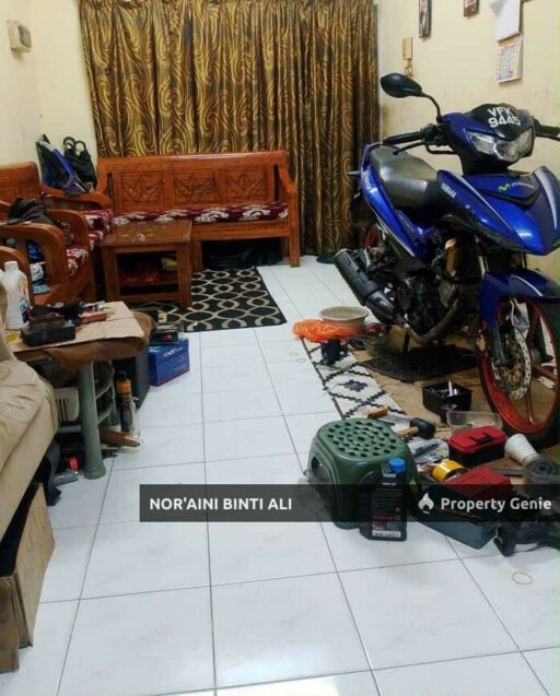 Teres Setingkat untuk Dijual di Chengal Lempong Baru, Balok