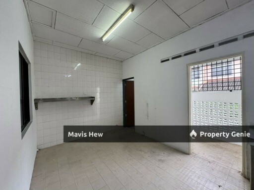 2-Storey Terrace @Johor Jaya/ Unblocked View/ Partial Furnished/ Move-in Ready