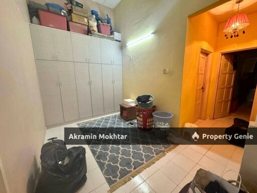 Freehold & Renovated | Double Storey Terrace Taman Prima Saujana Kajang