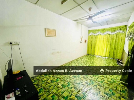 RUMAH MAMPU MILIK TAMAN RIA JAYA