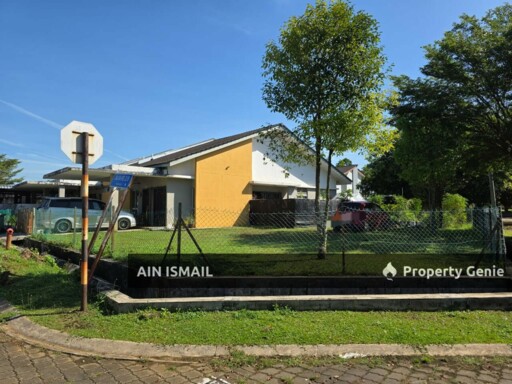 [CORNER LOT & TANAH LUAS] Teres Setingkat Azalea 1, Kotasas Kuantan
