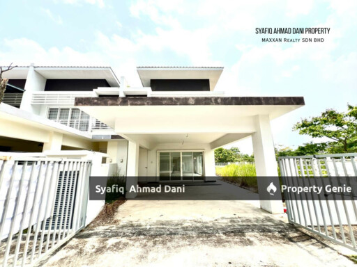 FREEHOLD CORNER LOT Double Storey Terrace Laman Azalea, Nilai