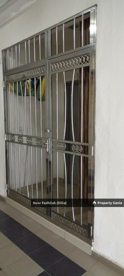 Full Loan T-Parkland Condominium Corner Unit Booking 1K