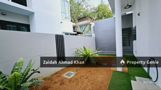 Jacaranda Garden Residence 3 Storey Bungalow For Rent