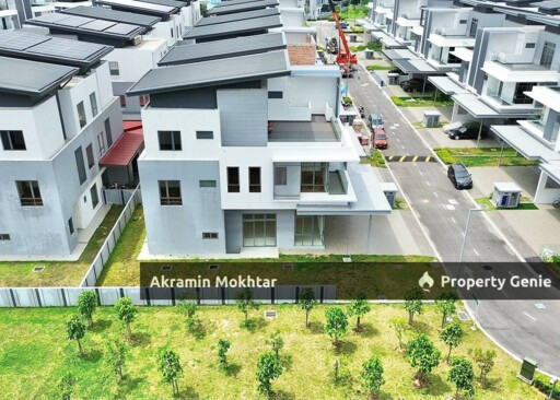 Brand New & Corner Lot | Three Storey Semi-D, Broadleaf Residences, Kota Kemuning, Shah Alam