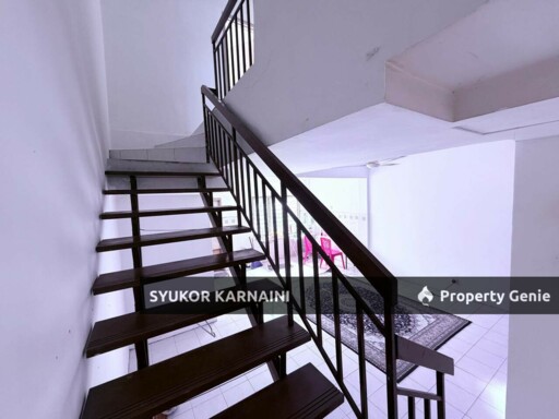 DOUBLE STOREY TAMAN SERI HANECO SEMENYIH